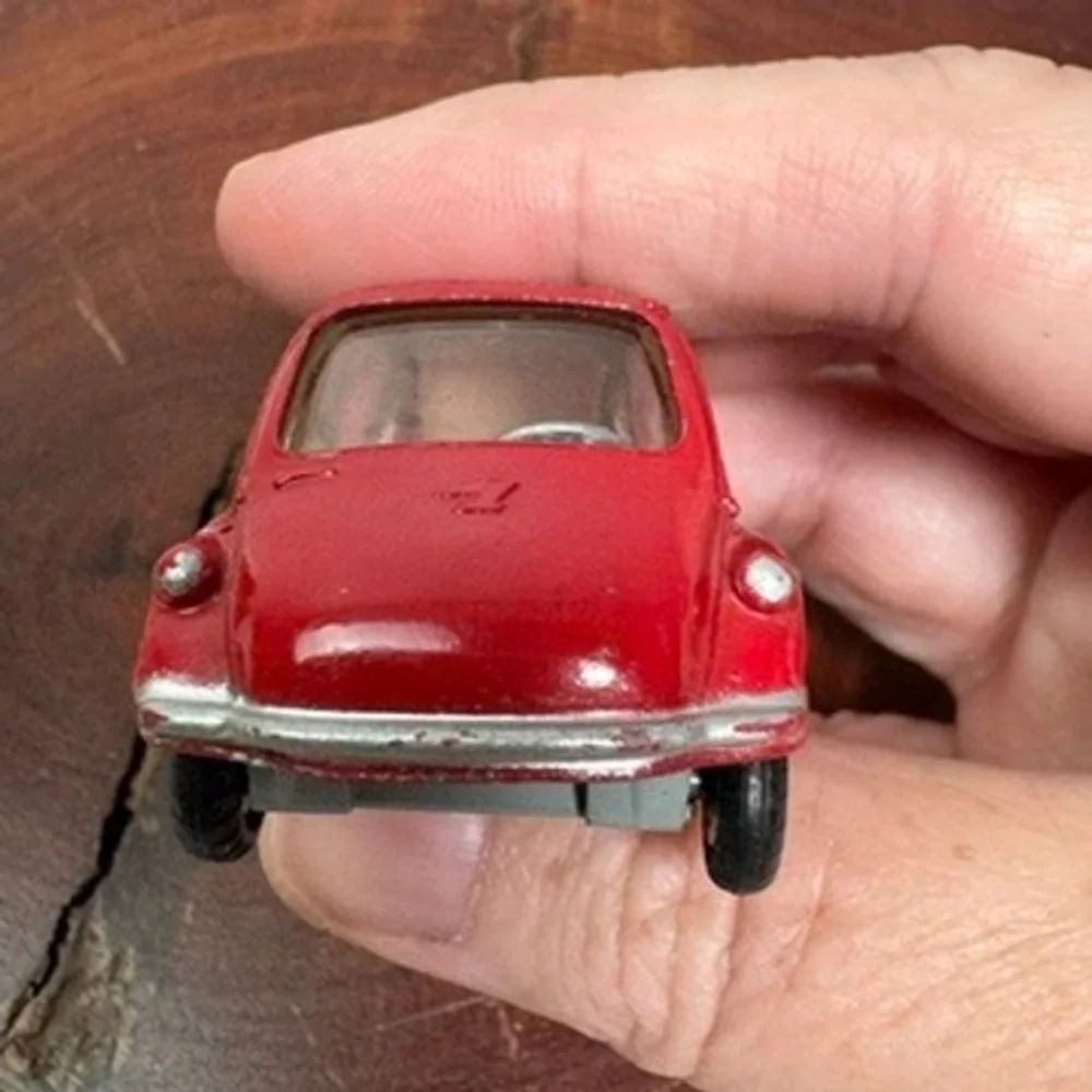 Vintage Red Heinkel Kabine Bubble Car Die-Cast Miniature Microcar Toy